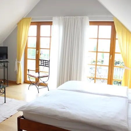 Landhotel Kallstadt 3*