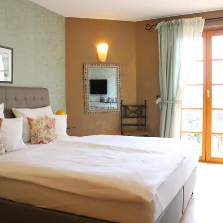Landhotel Kallstadt קלשטאדט